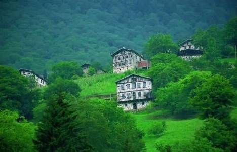Giresun Houses in Highlands.jpg