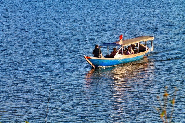 boat-5859402_1280.jpg