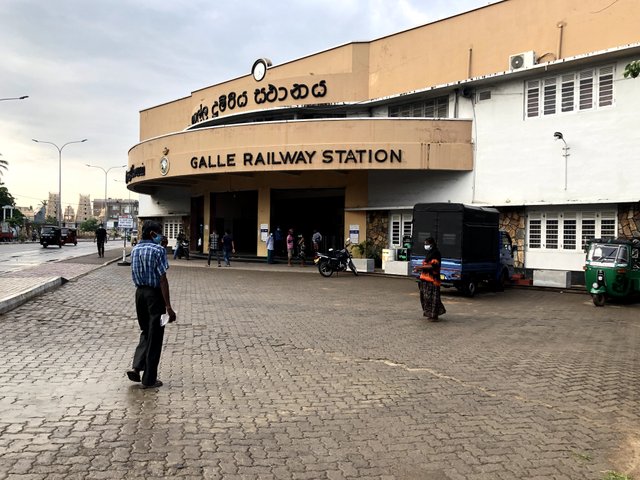 galle railway station people busy time.jpg