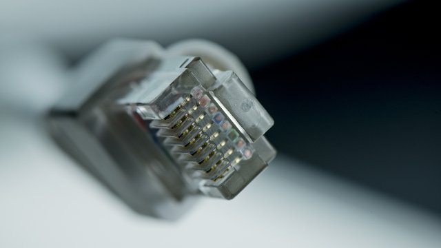 rj45-g7b7e34036_1920.jpg