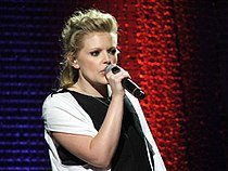 Natalie Maines.jpg