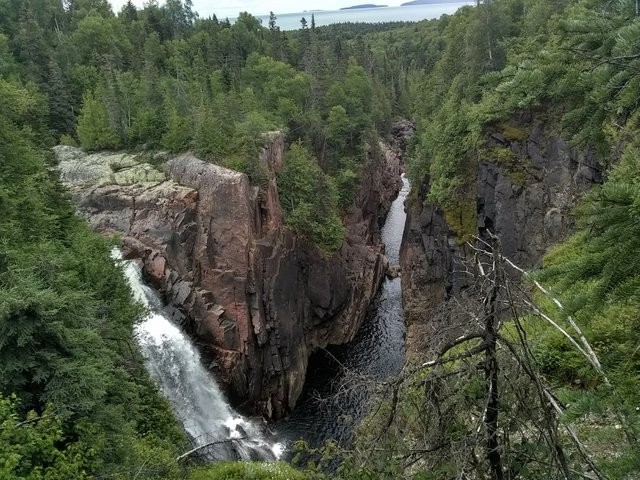 Aguasapon Falls 2b.jpg