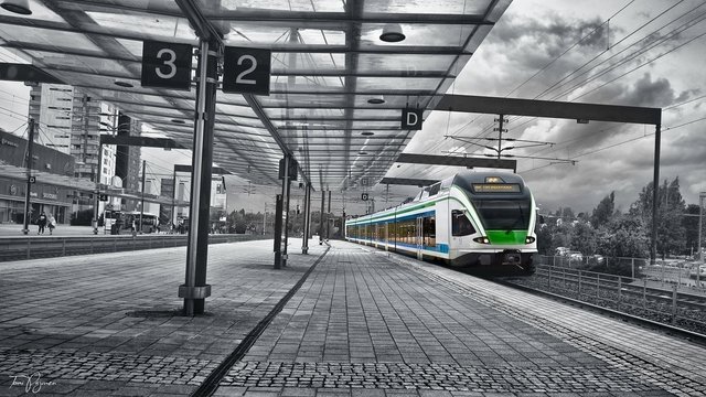 train_to_helsinki_i_by_pajunen-dcnii3m.jpg