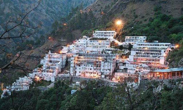 09_03_2018-vaishno.jpg