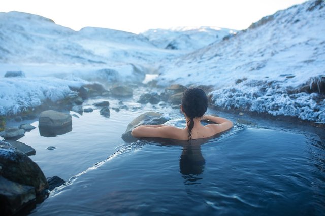 mountains-incredible-iceland-winter.jpg