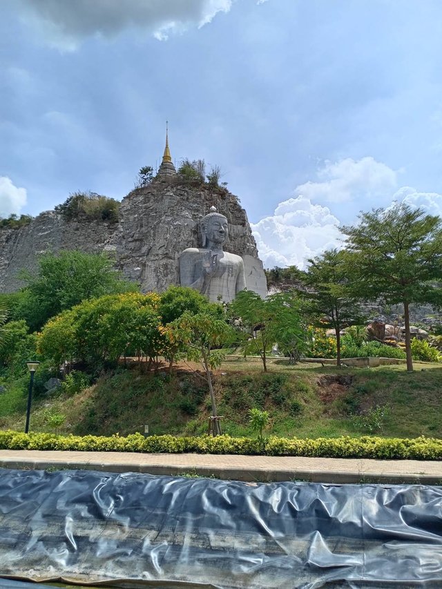 Phra Phuttha Phusayakiriya Sri Suwannaphum6.jpg