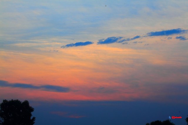 sunrise dawn clouds colorful SR0025.jpg