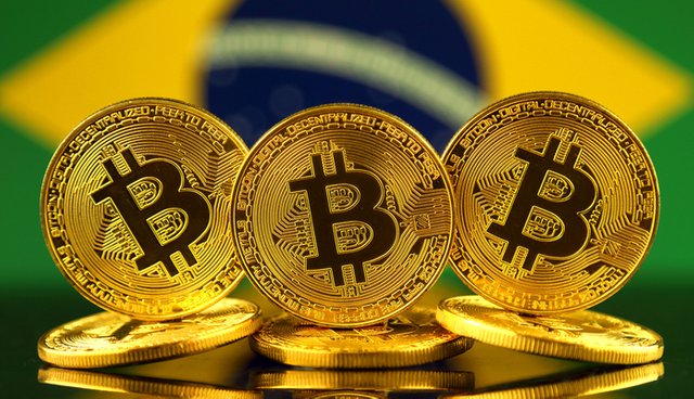 Bitcoin-nas-eleições-2018_-Quem-são-os-políticos-brasileiros-que-declararam-criptomoedas.jpg
