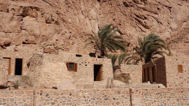 Mount-Sinai (2).JPG