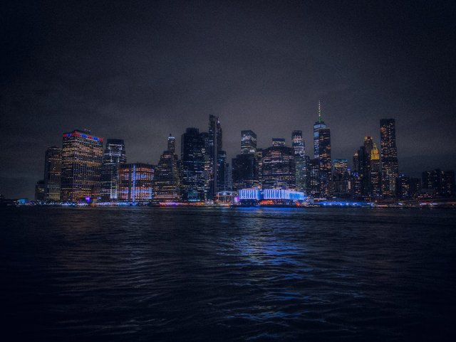 free-photo-of-illuminated-skyline-of-manhattan-at-night-new-york-city-new-york-usa.jpeg