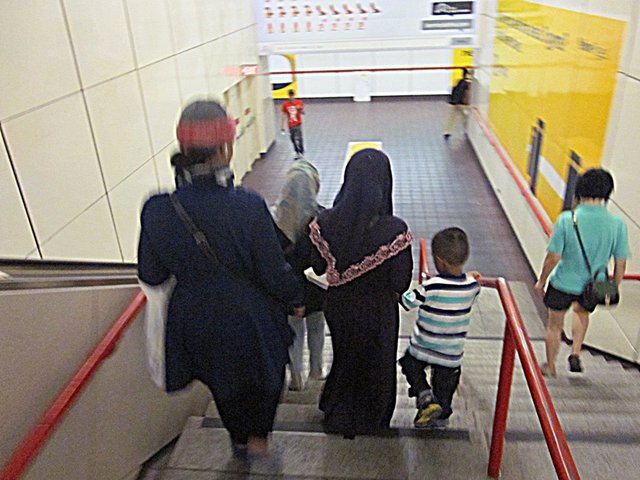 syrian skytrain scene.JPG