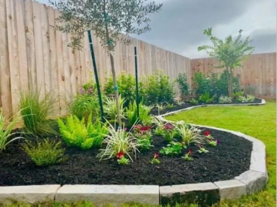 mulching-installation1.JPG