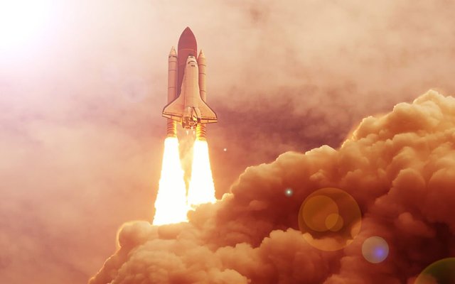 shutterstock_723056731-shuttle-rocket-launch-1024x640.jpg