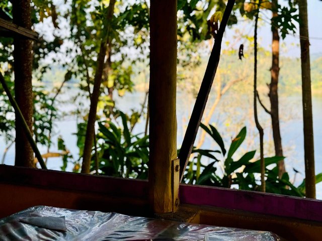 kaptai lake 8.jpg