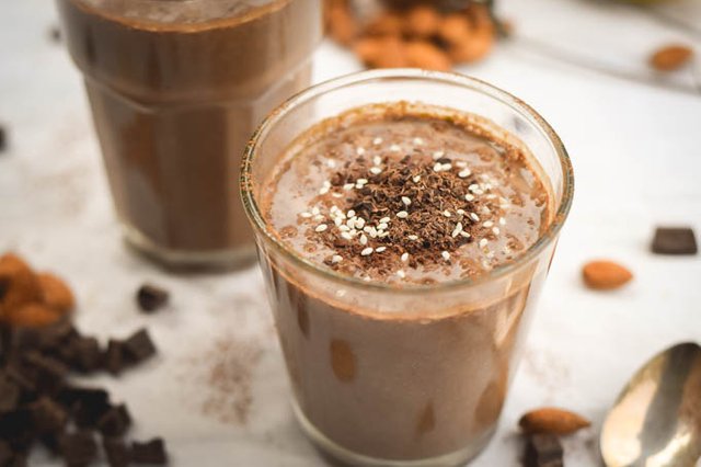 Chocolate Tahini Smoothie. (2).jpg