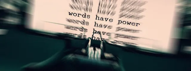 typewriter-6760585_960_720.webp