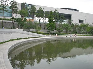 300px-Korea_National_Museum_of_Korea.jpg