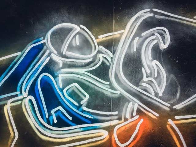 Neon-Graffiti-Straker-7.jpg