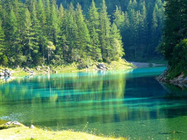 Green-Lake-austria-2.jpg