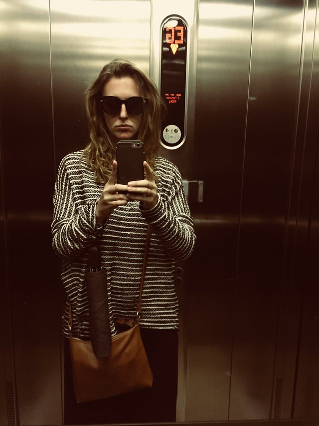 elevator selfie vienna.jpg