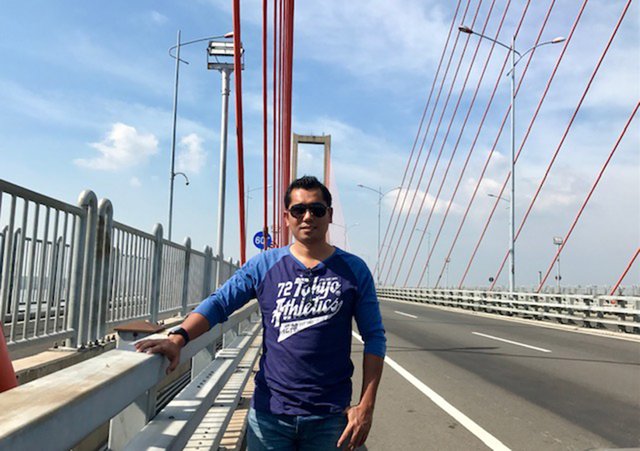 Jembatan Suramadu_01.jpg