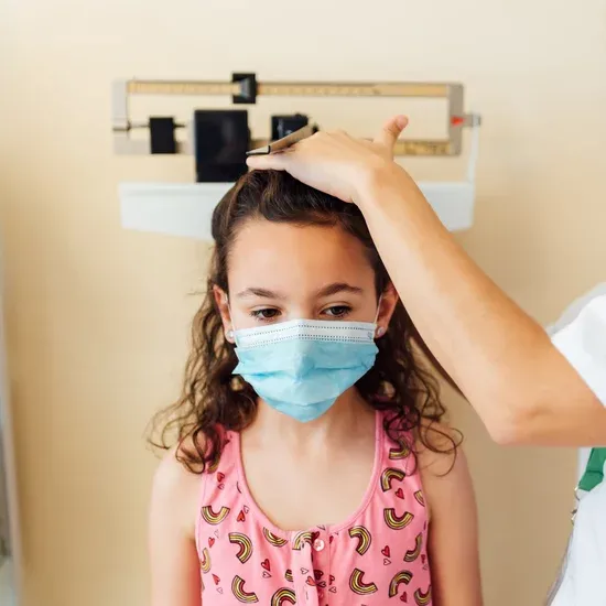 taking-your-child-to-pediatrician-during-pandemic.webp