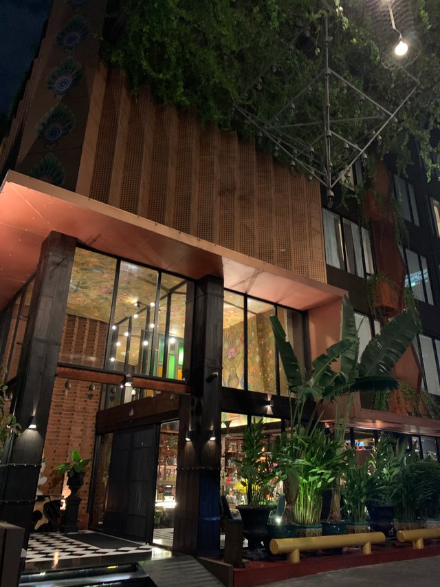 Dhevi Bangkok Hotel29.jpg