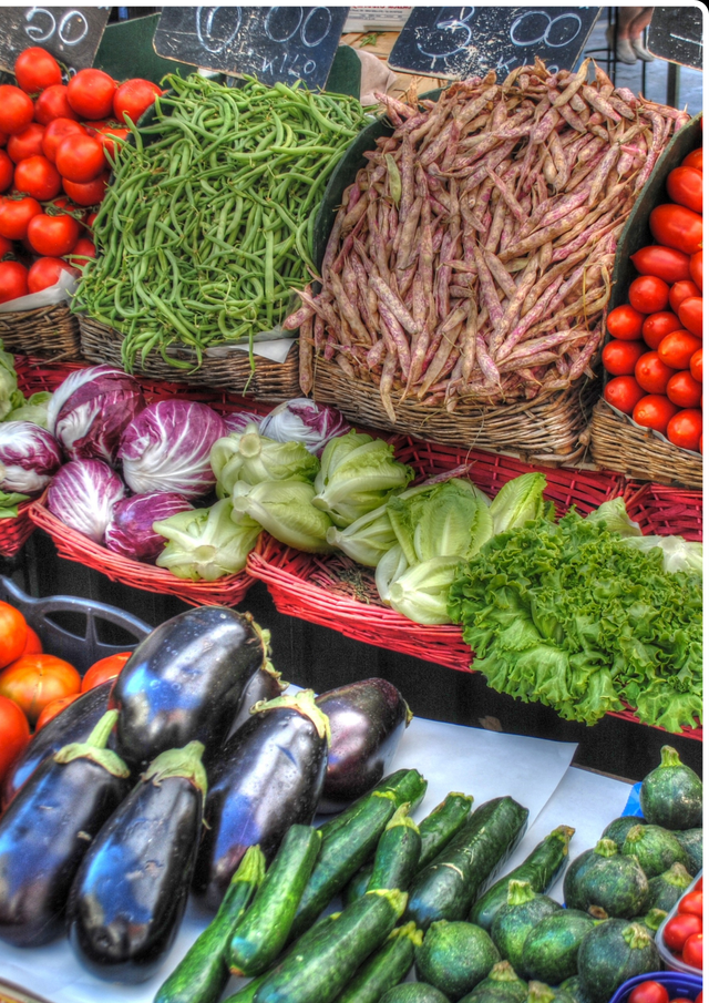 Green Fresh Vegetables Promotion Flyer.png