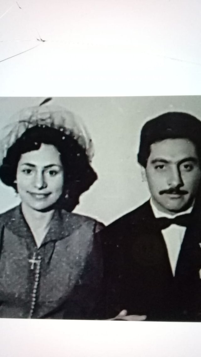 abuelos casamiento.JPG