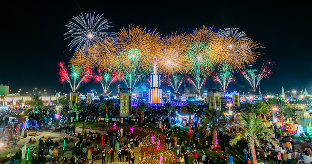 Abu-Dhabi-Zayed-festival-Fireworks.png