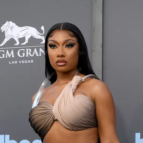 megan-thee-stallion-billboard-music-awards-mugler-outfit.webp