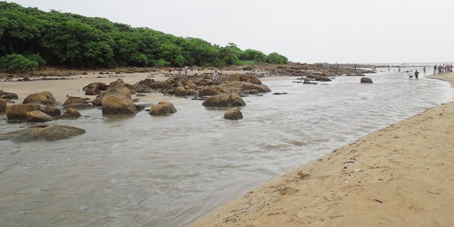 aksa-beach-mumbai-indian-tourism-entry-fee-timings-holidays-reviews-header.jpg