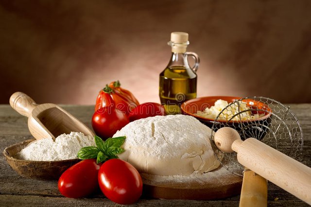 ingredients-homemade-pizza-15004832.jpg