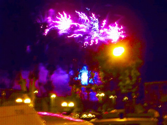 bastille fireworks narbonne11.jpg