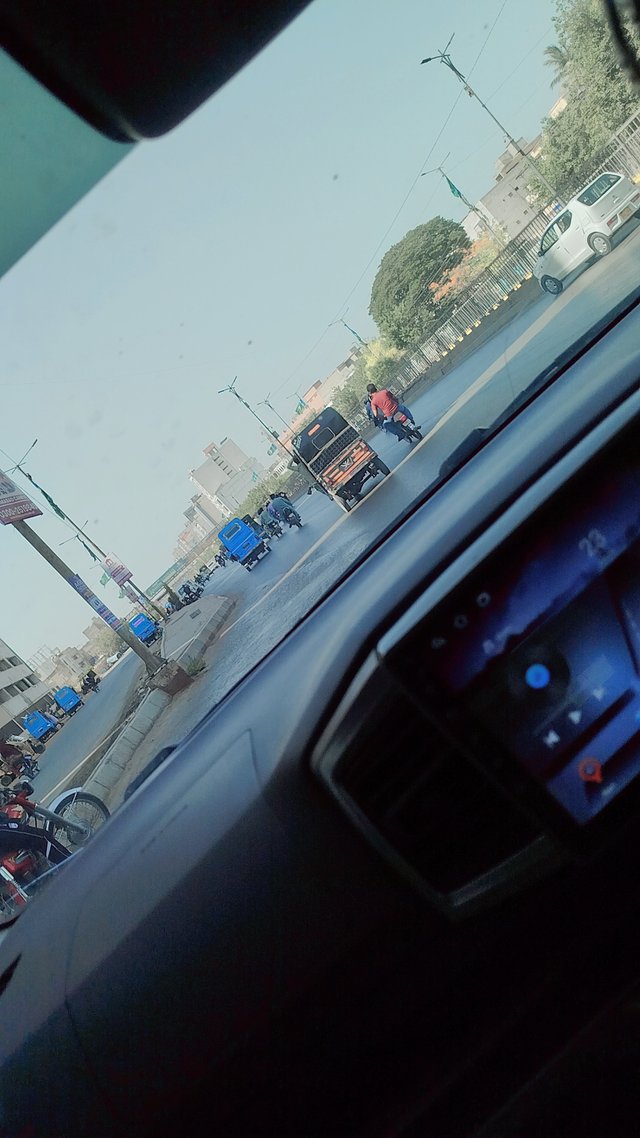 Snapchat-1913325475.jpg