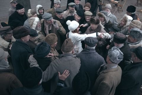 the-queens-gambit-ending-2-1605820524.jpg