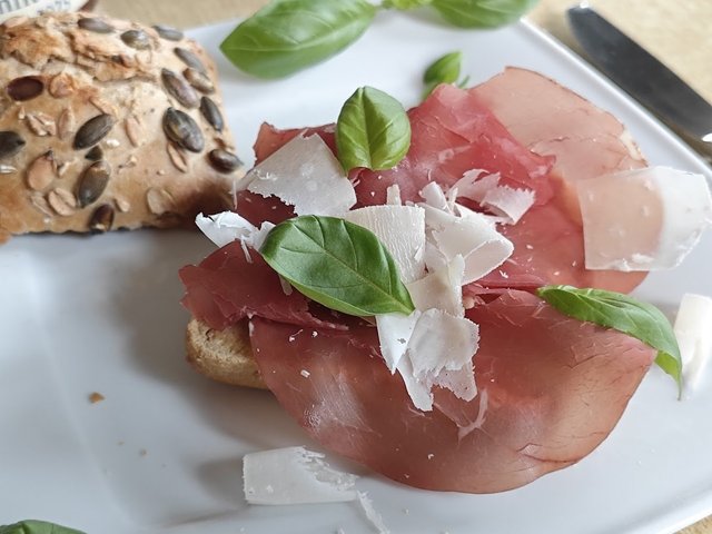 Bresaola.jpg