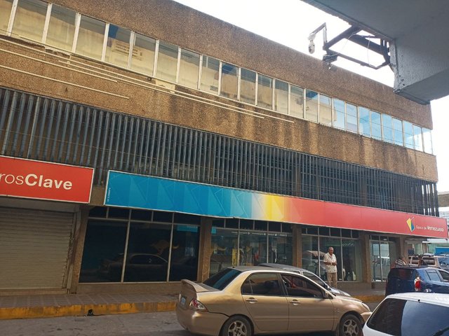 La calle del banco 1.jpg