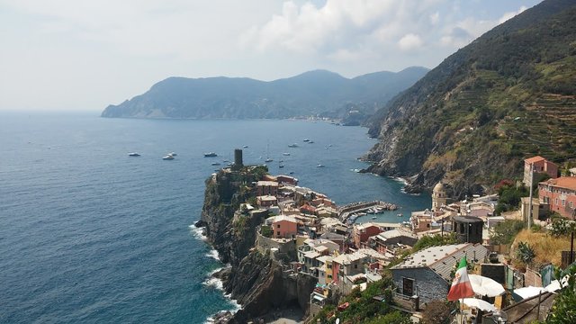 Vernazza foto di mauro corciulo.jpg