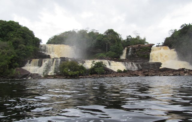 CANAIMA-3.jpg