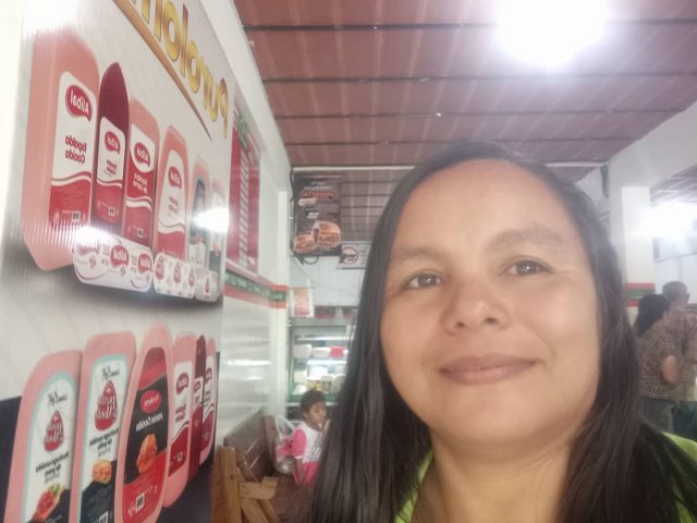 961964fb-5da8-4f7e-babb-7fd74c634359.jpg