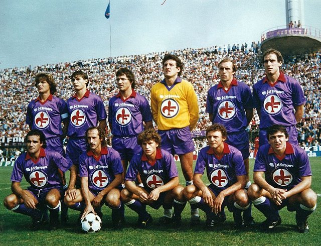 Fiorentina_1981-82.jpg