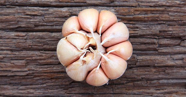 cancer-fighting-garlic-superfood.jpg