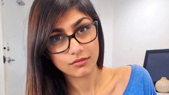 mia-khalifa-678x381.jpg