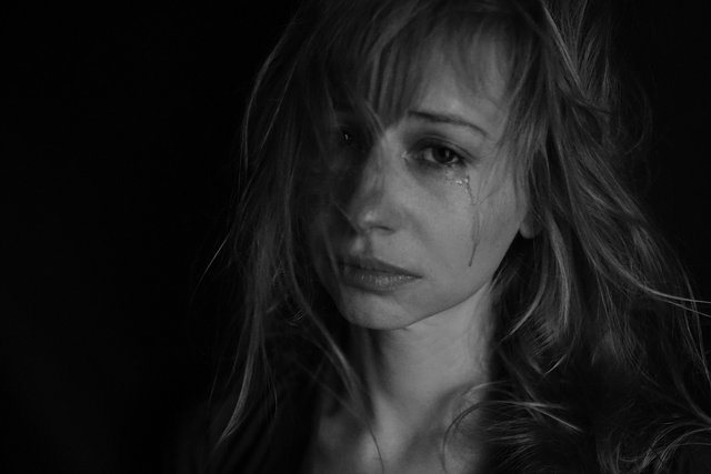 tears-ge9af8f57d_1920.jpg
