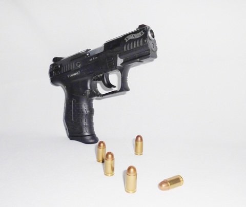 weapon-gun-ammunition-pistol-handgun-revolver-925351-pxhere.com.jpg