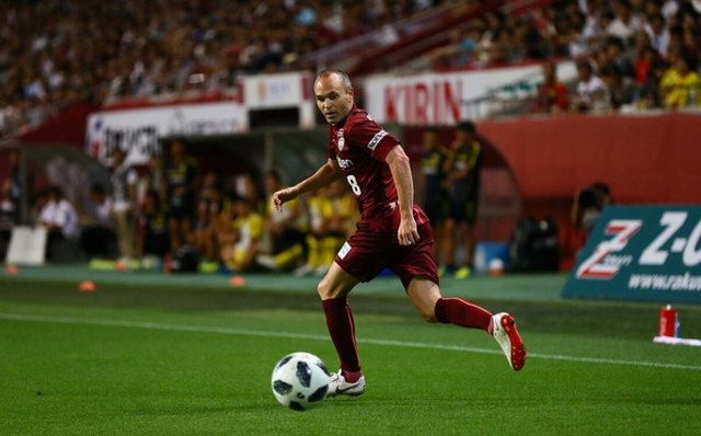 andres-iniesta-jugador-espanol-instagram_0_41_841_523.jpg