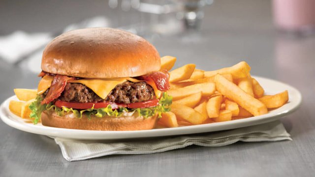 lunch-dinner_burgers_bacon-cheeseburger-768x432.jpg