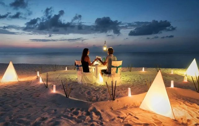 What Couples Can Do on Zanzibar Trips.jpg