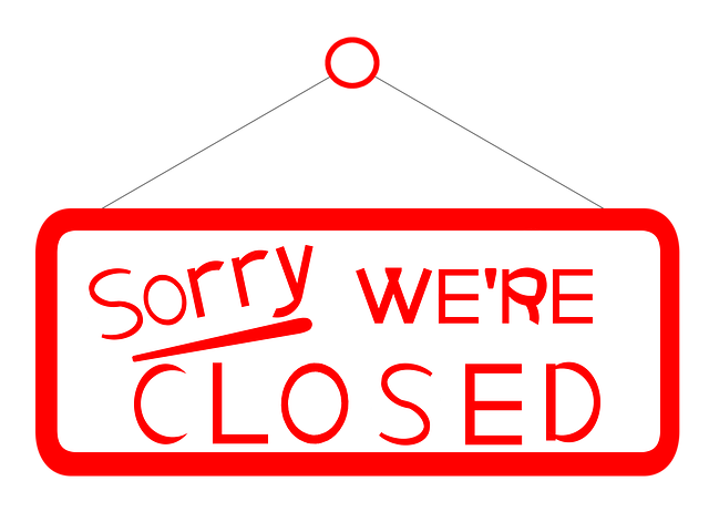 closed-4345873_640.png